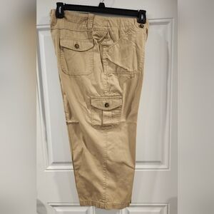 Chaus Women's Khaki Cargo Pants